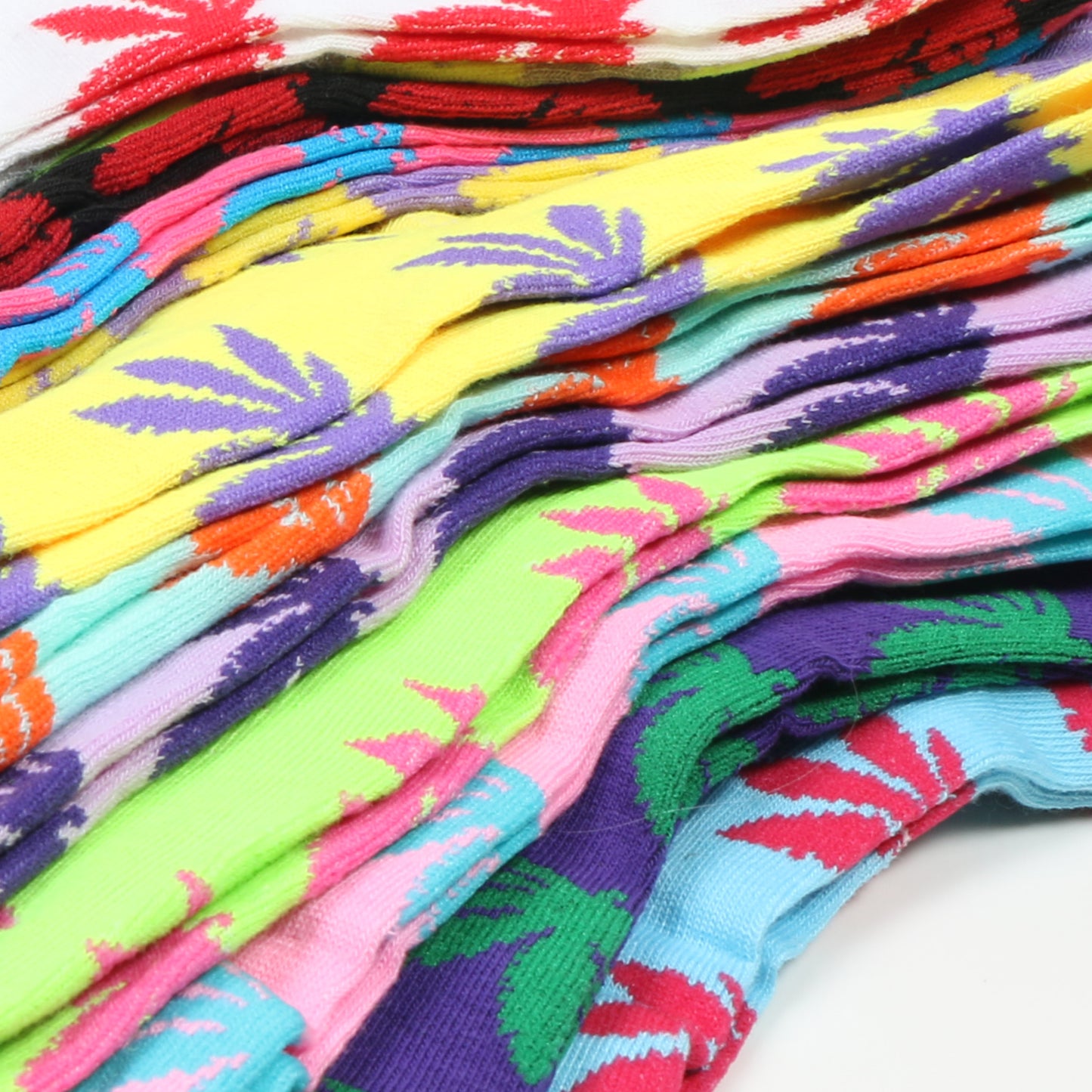 12 Pairs Women’s Lightweight Weeds Leaf Patterned Cotton Crew Caual Cute Socks